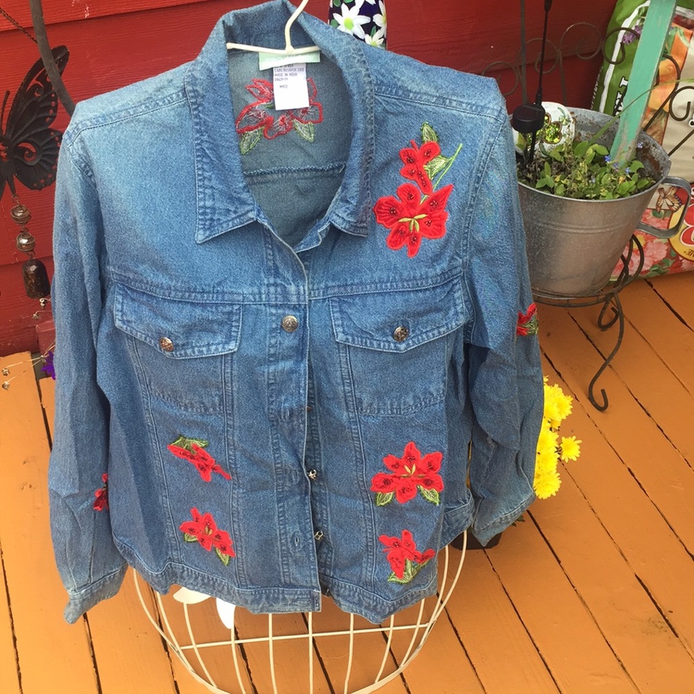 220 Hickory Beaded Denim Jacket Size Medium